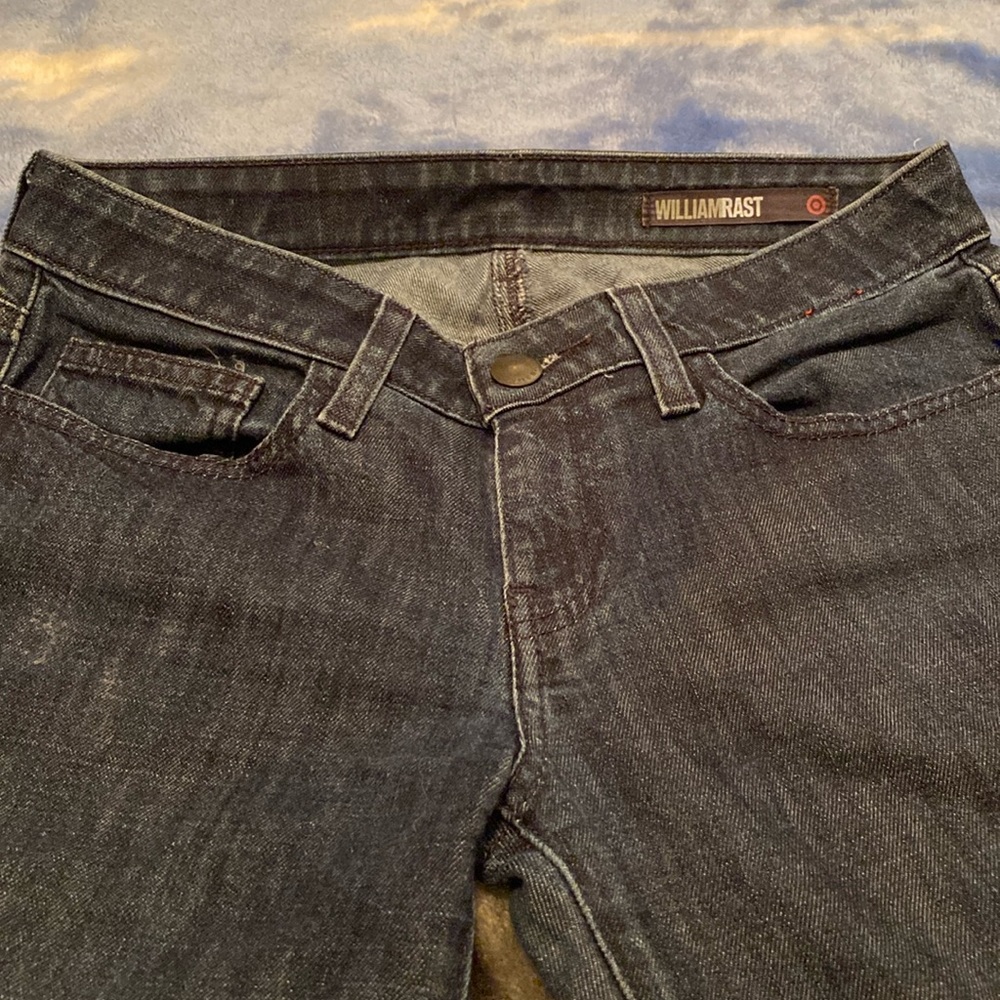 New WilliamRast Jeans Sz 26W 32L. No tags. Never Worn.